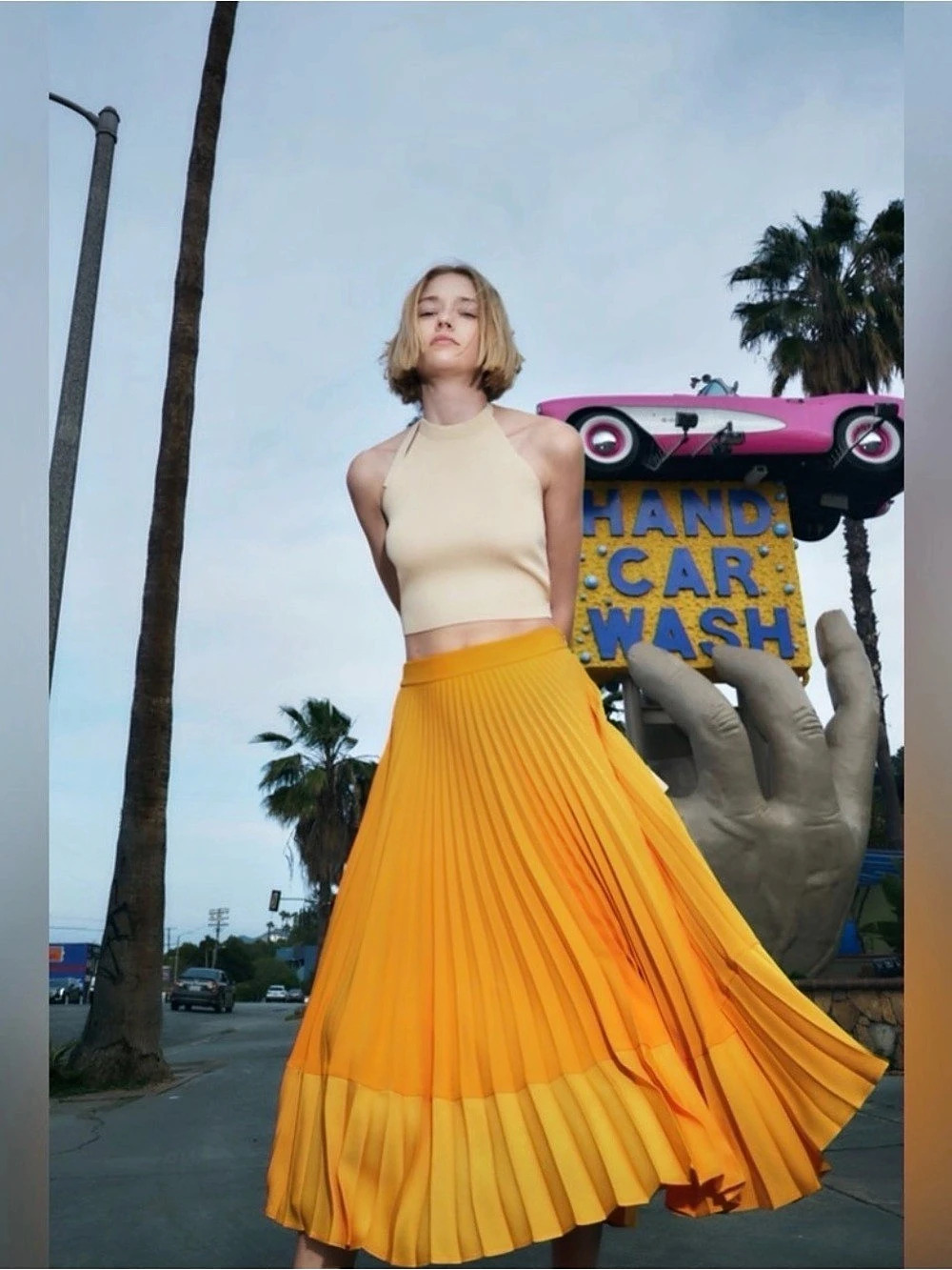 Zara Pleated Maxi Skirt in Orange Size Small Like New